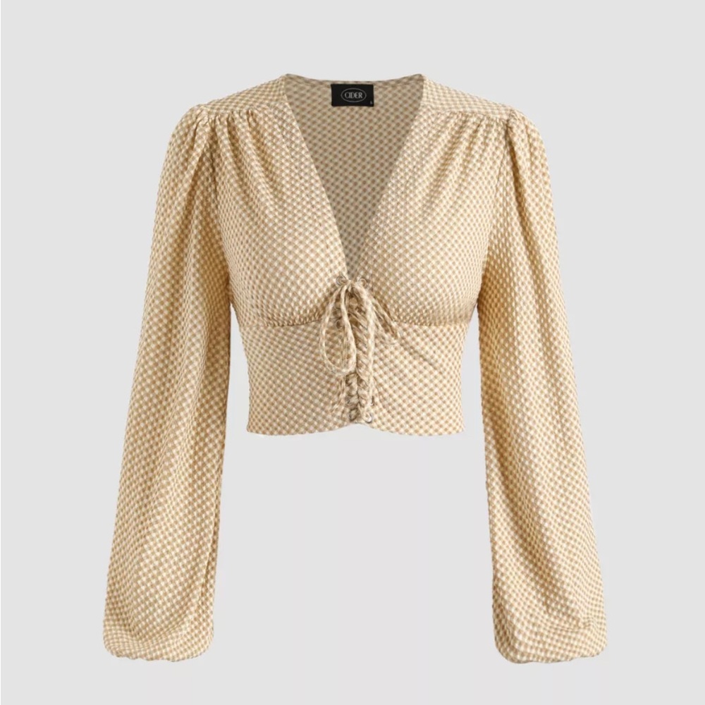 Cider puffy sleeved slightly cropped top. NWOT!